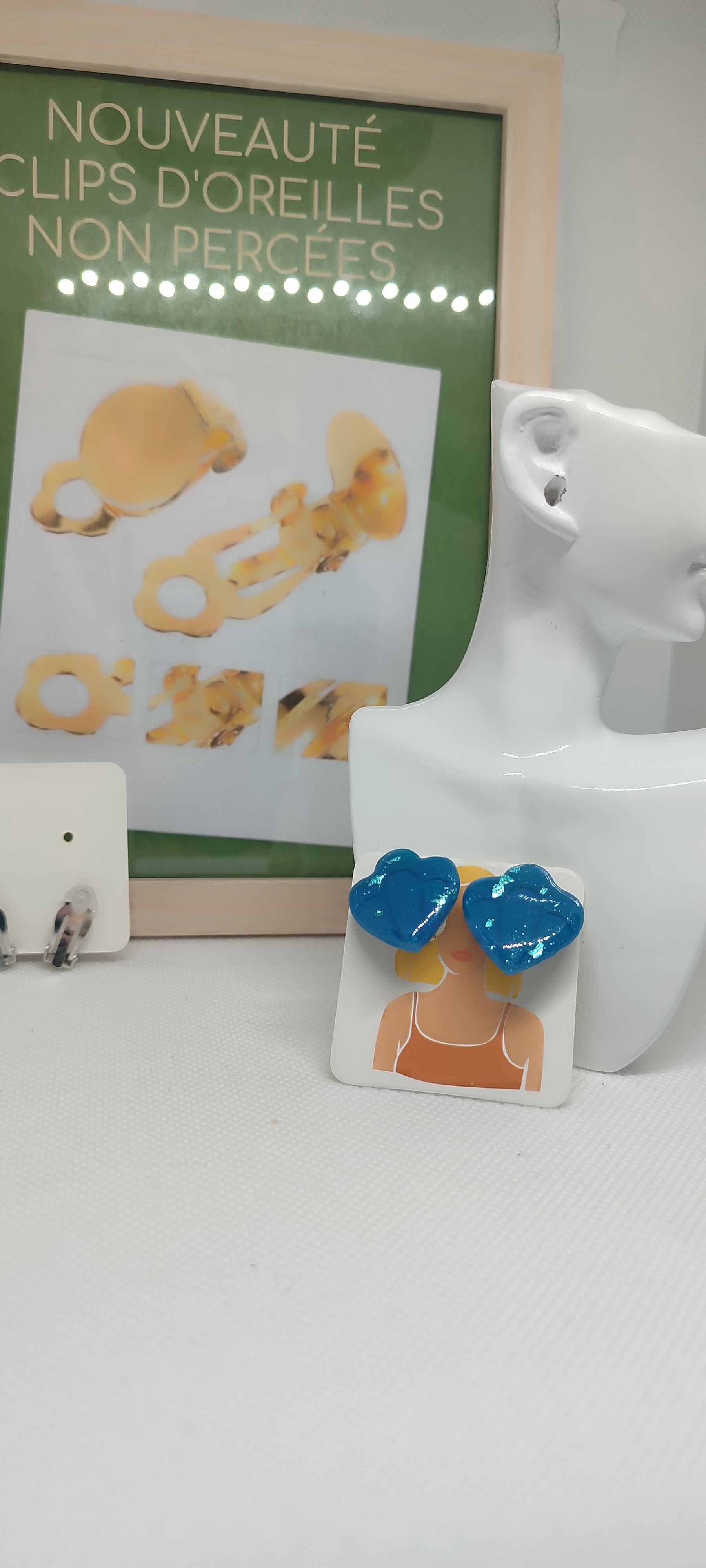 Fleur de Lotus , à Clips